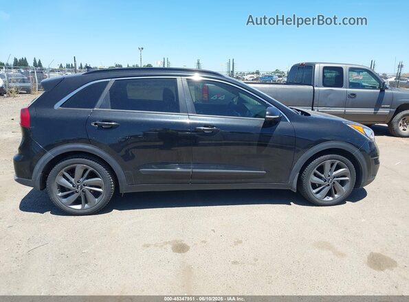 KNDCC3LC8H5092422 2017 KIA NIRO Black 