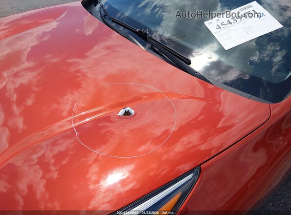 KNDCC3LC9N5502107 2022 KIA NIRO Orange 
