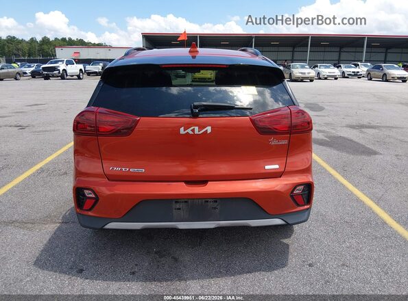 KNDCC3LC9N5502107 2022 KIA NIRO Orange 