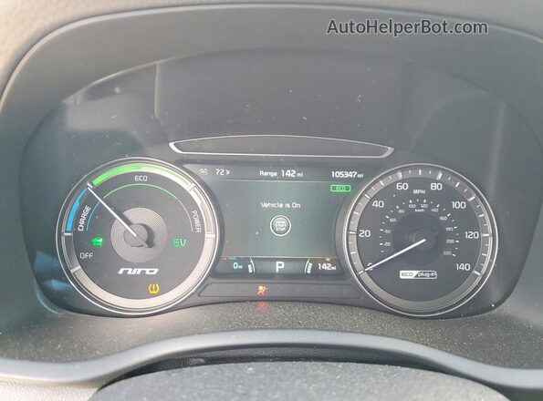 KNDCC3LD7J5160711 2018 KIA NIRO Black Vista del cuadro de instrumentos