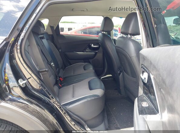KNDCC3LG4N5158494 2022 KIA NIRO EV Black VIN կոդի պիտակի տեսք