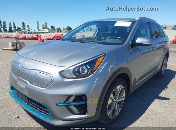 KNDCC3LG5N5160707 2022 KIA NIRO EV Серебряный Передняя левая четверть