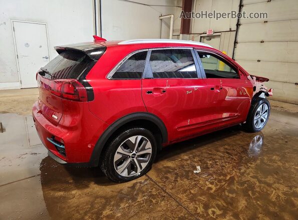 KNDCC3LG9N5160676 2022 KIA NIRO Red 