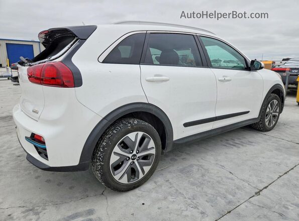 KNDCC3LGXM5104048 2021 KIA NIRO White Trasero derecho