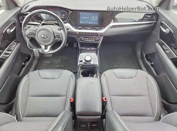 KNDCC3LGXM5104048 2021 KIA NIRO White Vista del salpicadero