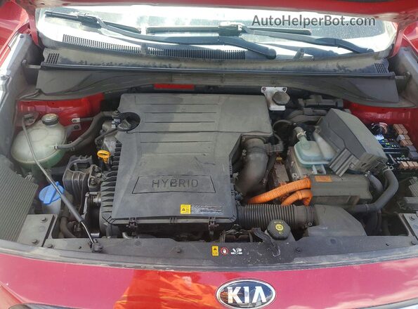 KNDCE3LC0H5057769 2017 KIA NIRO Red 