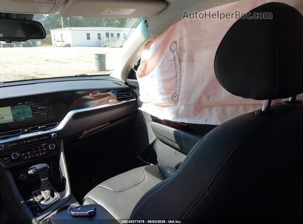 KNDCE3LC3L5400017 2020 KIA NIRO White Vista interior delantera