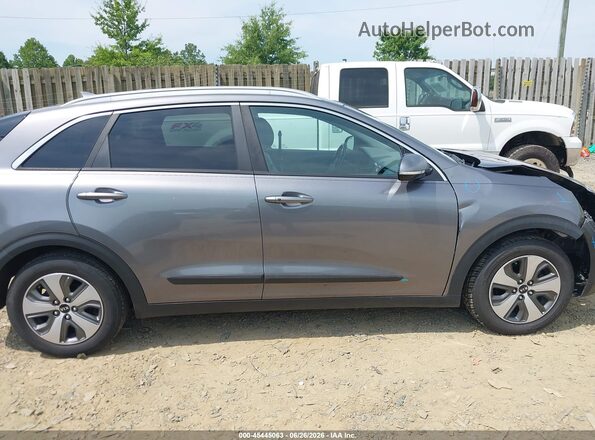 KNDCE3LC5J5108074 2018 KIA NIRO Gray Vista interior trasera