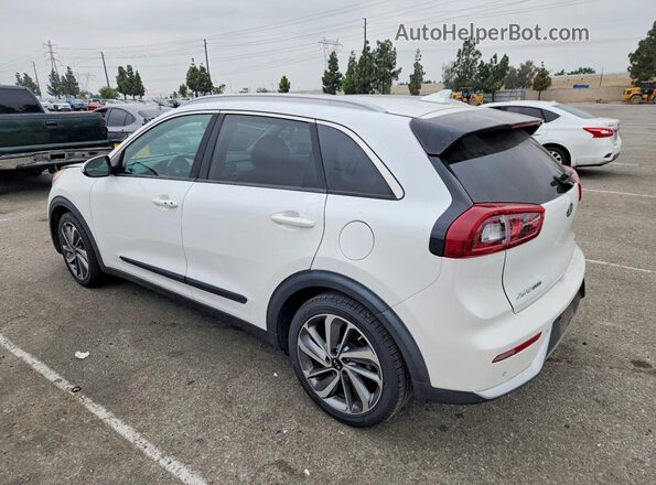 KNDCE3LC9J5175759 2018 KIA NIRO White 