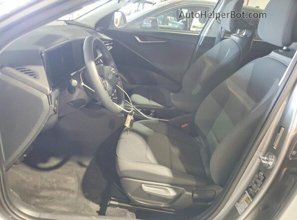 KNDCP3LE0T5347188 2026 KIA NIRO Серый 