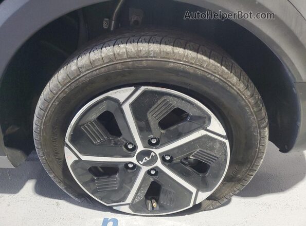 KNDCP3LE0T5347188 2026 KIA NIRO Серый 