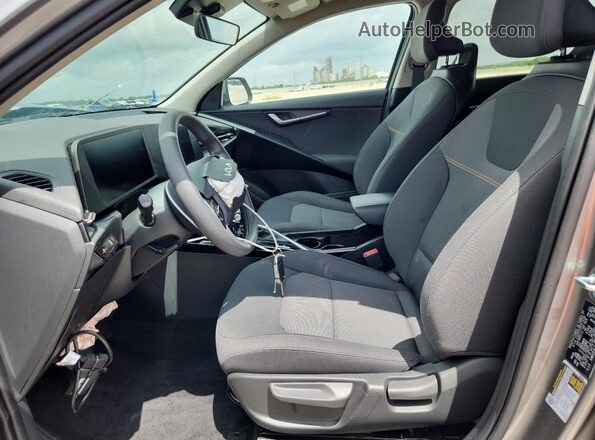 KNDCP3LE1T5327273 2026 KIA NIRO Silver 