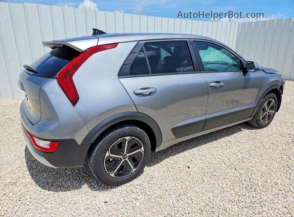 KNDCP3LE2T5335253 2026 KIA NIRO Gray Rear right