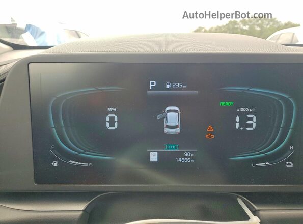 KNDCP3LE3T5319725 2026 KIA NIRO Gray 