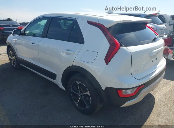 KNDCP3LE3T5330952 2026 KIA NIRO White Trasero izquierdo