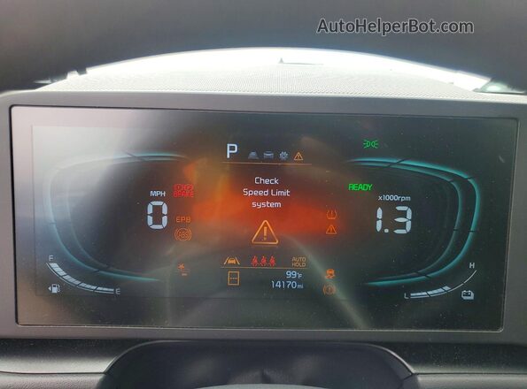 KNDCP3LE4T5319300 2026 KIA NIRO Gray Instrument cluster view