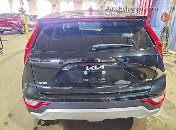 KNDCP3LE5T5319693 2026 KIA NIRO Черный Вид сзади