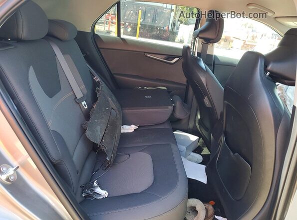 KNDCP3LE5T5336221 2026 KIA NIRO Gray Rear interior view