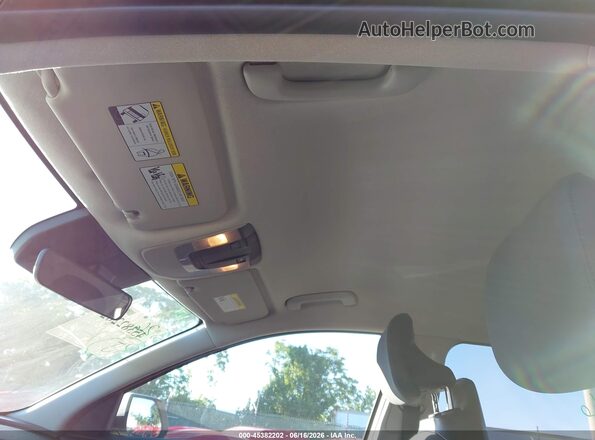 KNDCP3LE6S5287934 2025 KIA NIRO White 