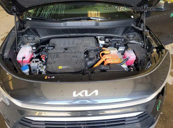 KNDCP3LE7T5338410 2026 KIA NIRO Gray Engine compartment view