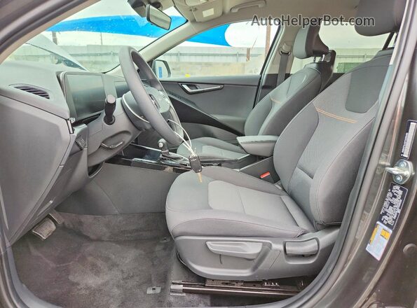 KNDCP3LE8T5325150 2026 KIA NIRO Gray 
