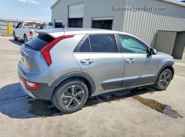 KNDCP3LE9T5323472 2026 KIA NIRO Gray 