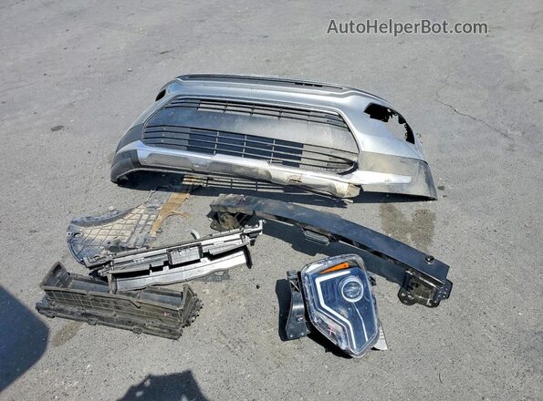 KNDCP3LE9T5323472 2026 KIA NIRO Gray 
