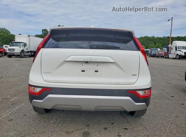 KNDCP3LEXT5320466 2026 KIA NIRO White 