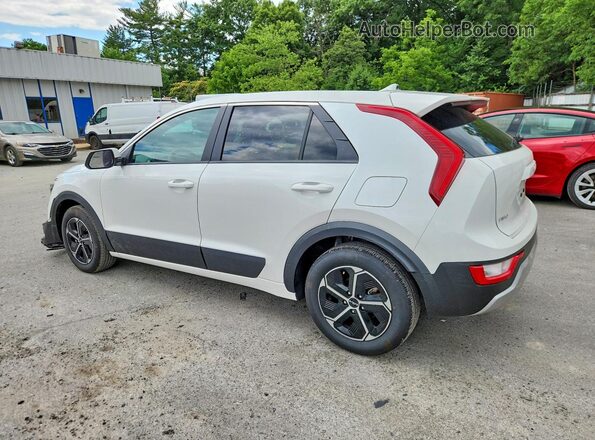 KNDCP3LEXT5329037 2026 KIA NIRO Gray Rear left