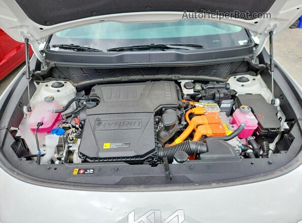 KNDCP3LEXT5329037 2026 KIA NIRO Gray Rear interior view
