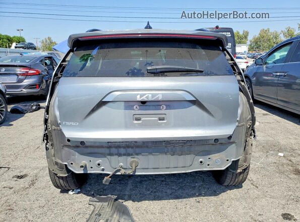 KNDCR3L16P5028343 2023 KIA NIRO Silver უკანა ხედი