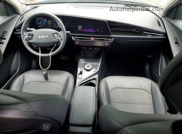 KNDCR3L17P5075476 2023 KIA NIRO Gray Dashboard view