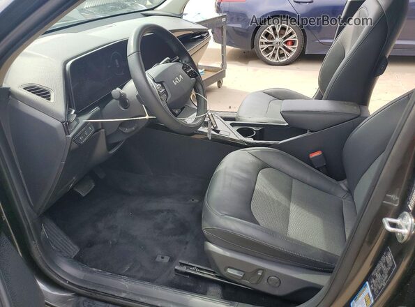 KNDCR3L17R5108317 2024 KIA NIRO Gray წინა სალონის ხედი