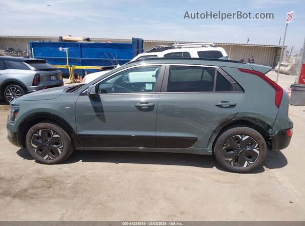 KNDCR3L18S5145379 2025 KIA NIRO EV Green 360 interior view