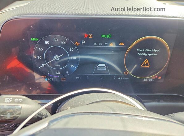 KNDCR3L19R5085932 2024 KIA NIRO Gray 