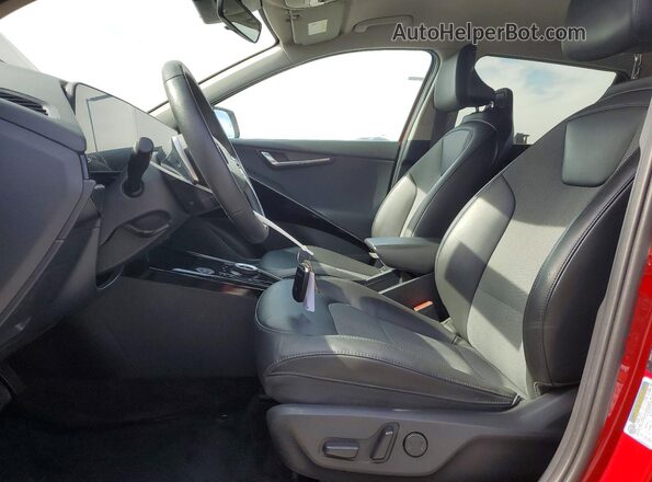 KNDCR3L19R5113101 2024 KIA NIRO Red 