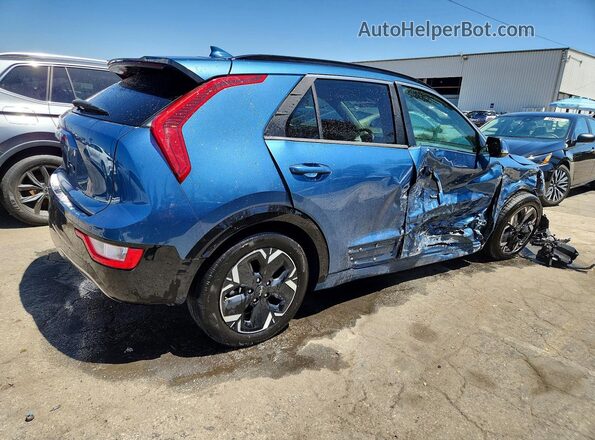 KNDCR3L1XR5099693 2024 KIA NIRO Blue 
