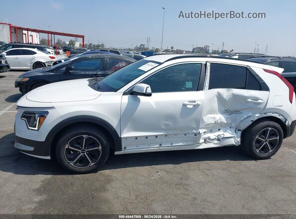 KNDCR3LE0S5307153 2025 KIA NIRO Белый Панорамный вид салона 360°