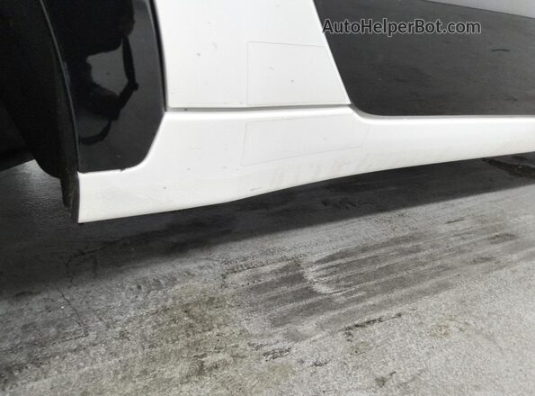 KNDCR3LE1P5043593 2023 KIA NIRO White 