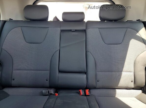 KNDCR3LE2S5218412 2025 KIA NIRO Green 