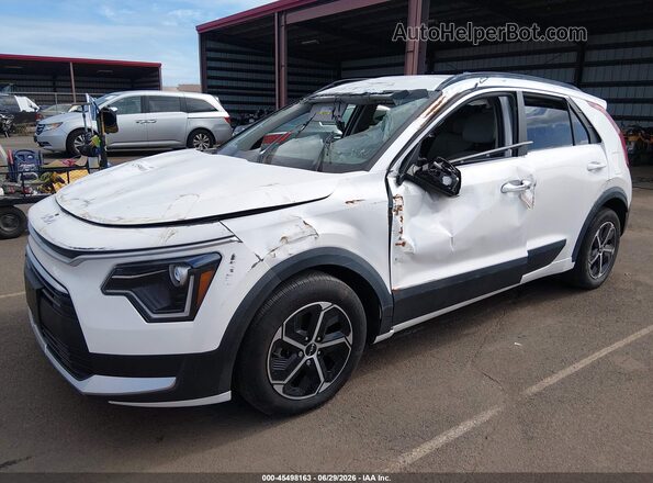 KNDCR3LE7R5187474 2024 KIA NIRO White წინა პანელის ხედი