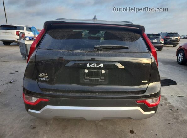 KNDCR3LE8P5054445 2023 KIA NIRO Black 