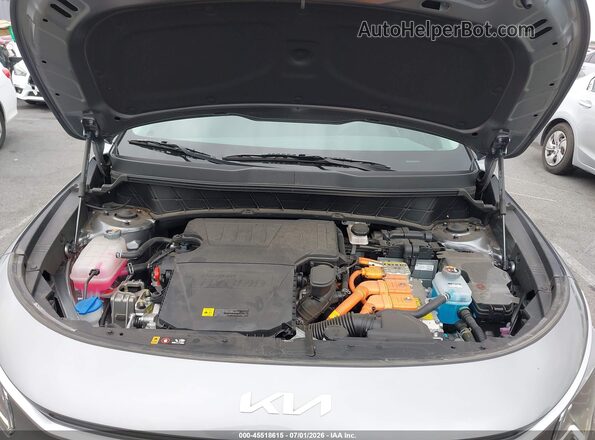 KNDCS3LF3S5251593 2025 KIA NIRO PLUG-IN HYBRID Gray Vista trasera