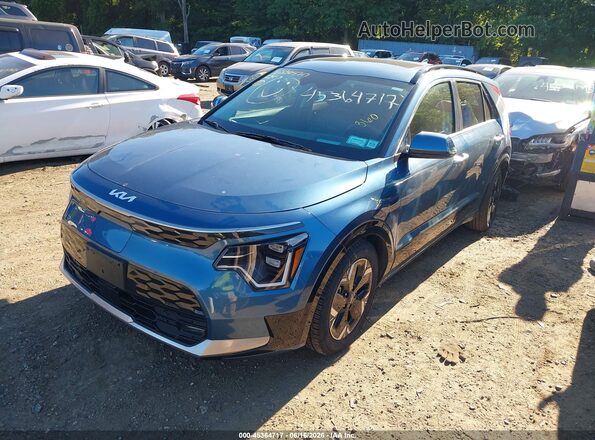 KNDCT3L13P5048454 2023 KIA NIRO EV Blue წინა მარცხენა ხედი სამი მეოთხედიდან