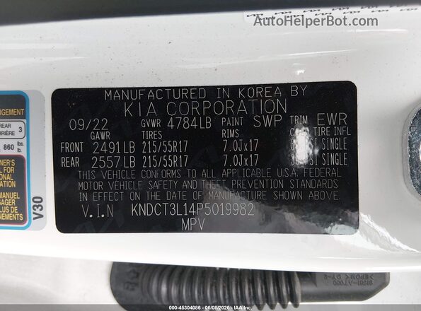 KNDCT3L14P5019982 2023 KIA NIRO EV White 