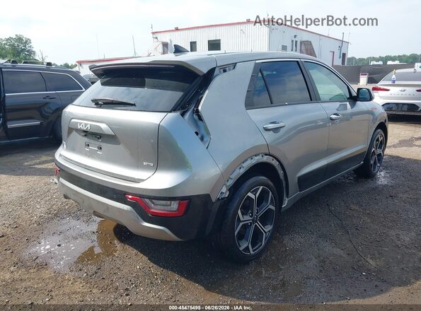 KNDCT3LE2P5098362 2023 KIA NIRO Silver Trasero derecho