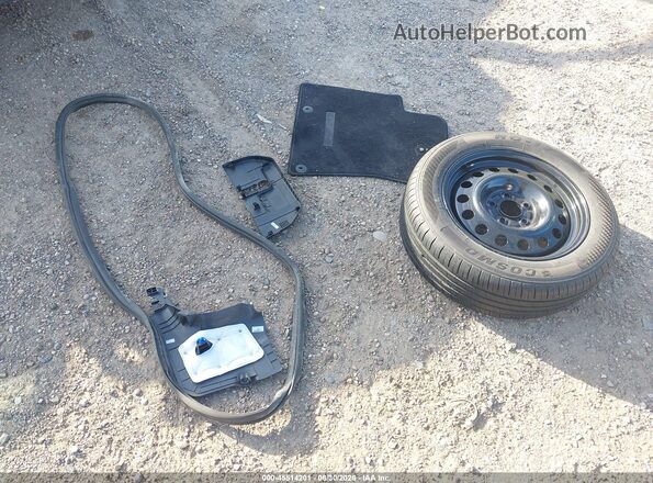 KNDCT3LE2S5218959 2025 KIA NIRO Черный Вид щитка приборов