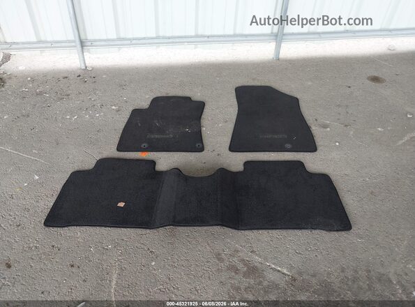 KNDCT3LE4R5129579 2024 KIA NIRO White 