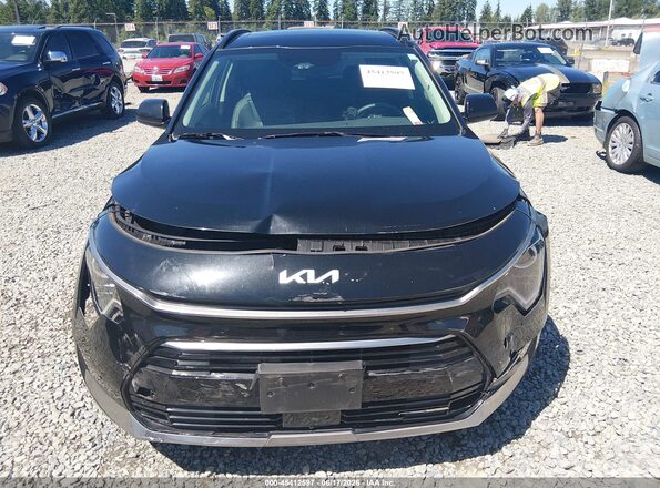 KNDCT3LE7P5036648 2023 KIA NIRO Черный Вид щитка приборов