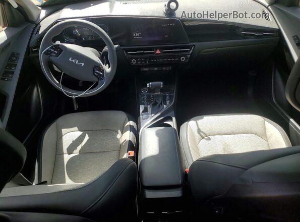 KNDCT3LEXS5217512 2025 KIA NIRO Blue Widok deski rozdzielczej